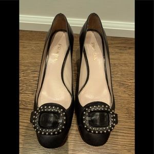 Prada black 2.5” heels gently used. Size 8.5. No box or bags